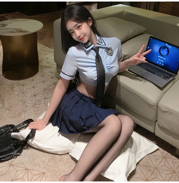 FEE ET MOI - Cropped Top Pleated Skirt Schoolgirl Outfit (Blue - Green)